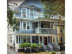 638 Elm St, New Haven, CT 06511