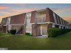 18 Florence Tollgate Pl #2, Florence, NJ 08518