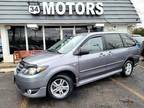 2004 Mazda MPV