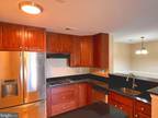 1031 Gardenview Loop #201, Woodbridge, VA 22191