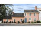 129 E Germain St #A, Winchester, VA 22601