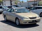 2004 Lexus ES 330