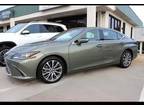 2021 Lexus ES 250