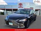 2022 Lexus ES 250