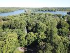 Minnetonka Schools! Single Family home for rent with Mother in law apt