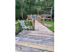 Master bedroom $600 includes wifi utilities,