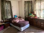 Looking for male room mate between 40-50 years of age straight