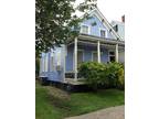 AWESOME apt. in HISTORIC HOME 2 blocks from UTMB