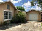 Adorable 2 beds 1 bath 812 sqft