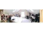 Large room and semi-private bathroom near Harvard and Central Square