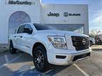 2022 Nissan Titan