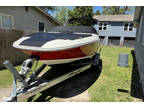 2017 Sea Ray 220 SDX