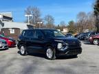 2024 Mitsubishi Outlander ES