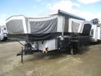 2019 Somerset E3 Off-Road Evolution Dinette Tip Out, King Bed Ends