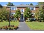 Three Bedroom In Lexington