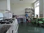 Large 5 Bed 2 Bed, With Great Living Space, On ...