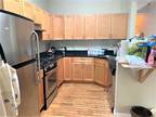 9/1 - Modern Top Floor 4 Bed/2 Bath Apt, Centra...