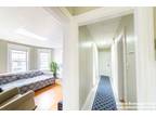 Renovated 3 Bed In Great Location Walking Dista...