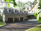 Two Bedroom In Roseland
