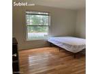 Two Bedroom In Ann Arbor Central