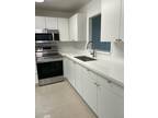 403 68th Ave NW #402, Plantation, FL 33317