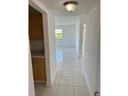 1095 77th St W #311, Hialeah, FL 33014