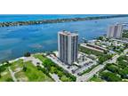 5600 N Flagler Dr #402, West Palm Beach, FL 33407