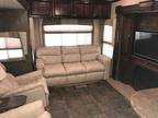 2014 Cardinal Fifth Wheel