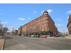1 Linden Pl #206, Hartford, CT 06106