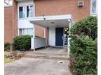 66 North Lake Dr #D2, Hamden, CT 06517