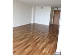 200 Old Palisade Rd #10J, Fort Lee, NJ 07024