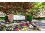 100 Grand Cove Way #4A, Edgewater, NJ 07020