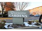 106 Riverview Ct, Secaucus, NJ 07094
