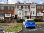 7 Dogwood St, Jersey City, NJ 07305
