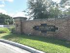 185 Wimbledon Lake Dr #185, Plantation, FL 33324