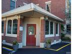 3201 Rio Vista Dr, Mahwah, NJ 07430