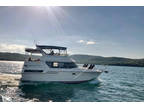 1995 Carver 370 Aft Cabin
