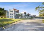 100 Lakeview Dr #202, Weston, FL 33326