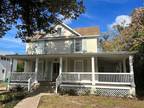 209 W Wisconsin Ave #D, Deland, FL 32720
