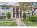 5800 Hollywood Blvd #221, Sarasota, FL 34231