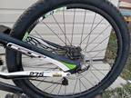 GT SENSOR ELITE Size Small 27.5 Wheels Fox Rockshox Sram Shimano Kore Raceface