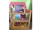 KidKraft Dollhouse.36.50Lx36.50Wx54.50H.10rooms70pcsfurniture