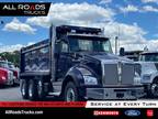2025 Kenworth T880 Dump