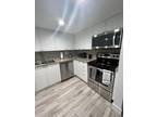 100 Lakeview Dr #303, Weston, FL 33326