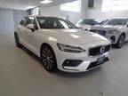 2021 Volvo S60 T6 Momentum
