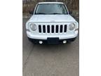 2014 Jeep Patriot White, 105K miles