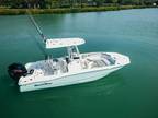 23 foot Nautic Star 231 Hybrid