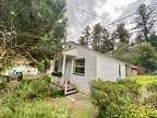 ALL INCLUSIVE - Great Commute Location, Quaint One Bedroom Cottage...Close t...