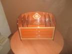 Cigar humidor