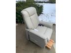 Power Lift Recliner Chair Serta